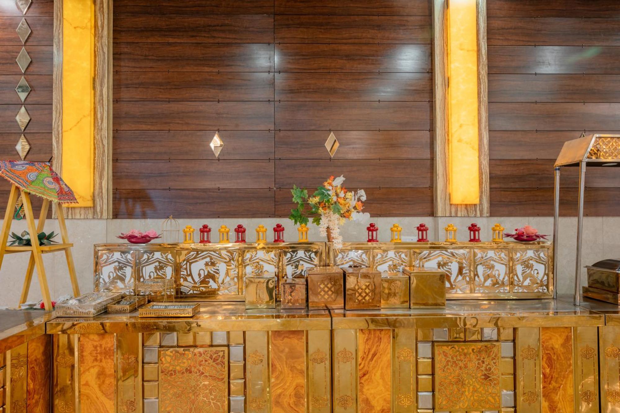 Hotel Vasdaa Grand Dehradun Bagian luar foto