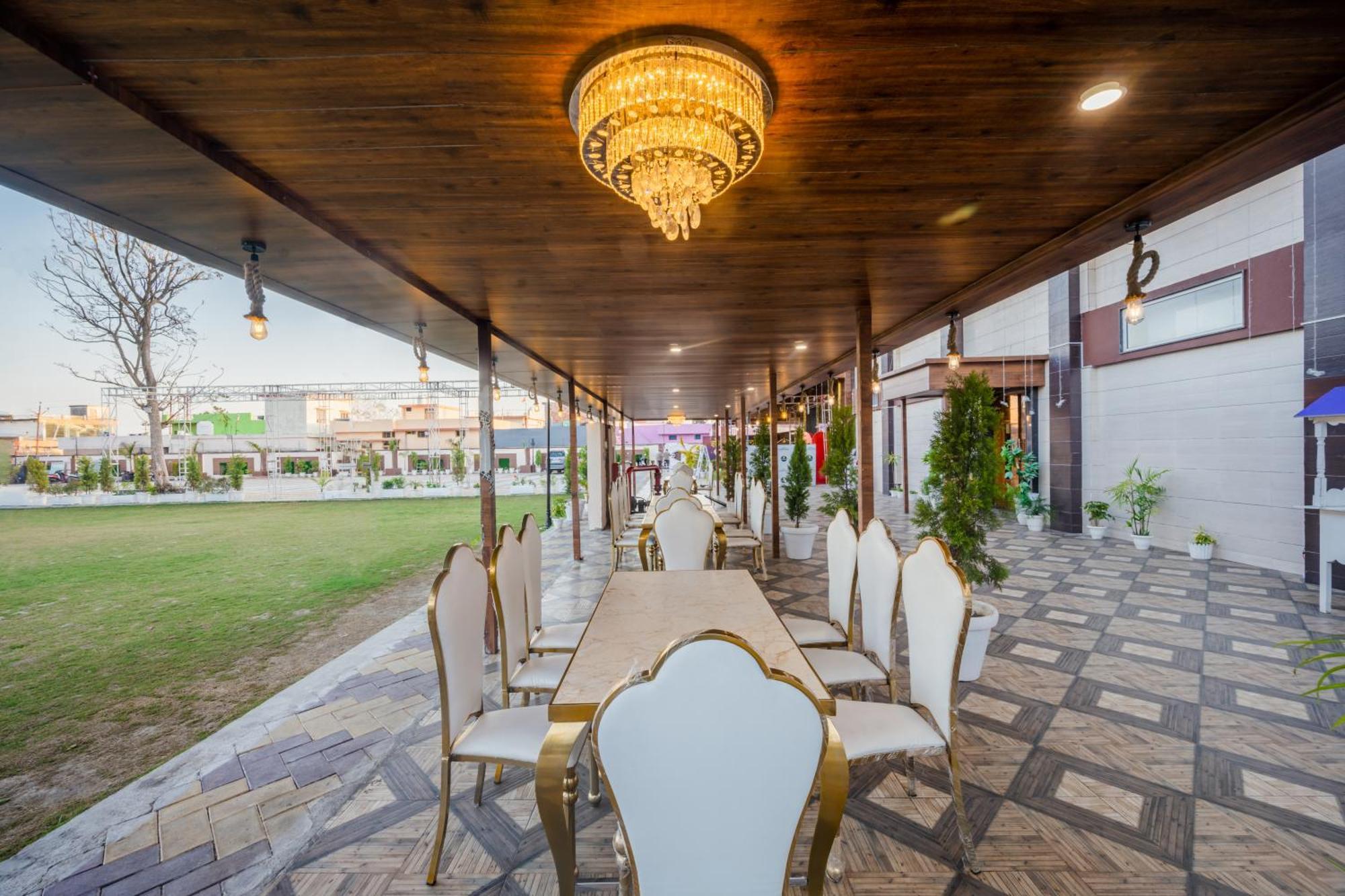 Hotel Vasdaa Grand Dehradun Bagian luar foto